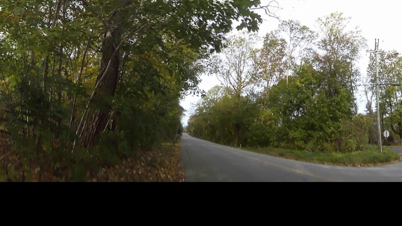 Kodak Pixpro 360 4k VR Camera - Walking with lens facing up