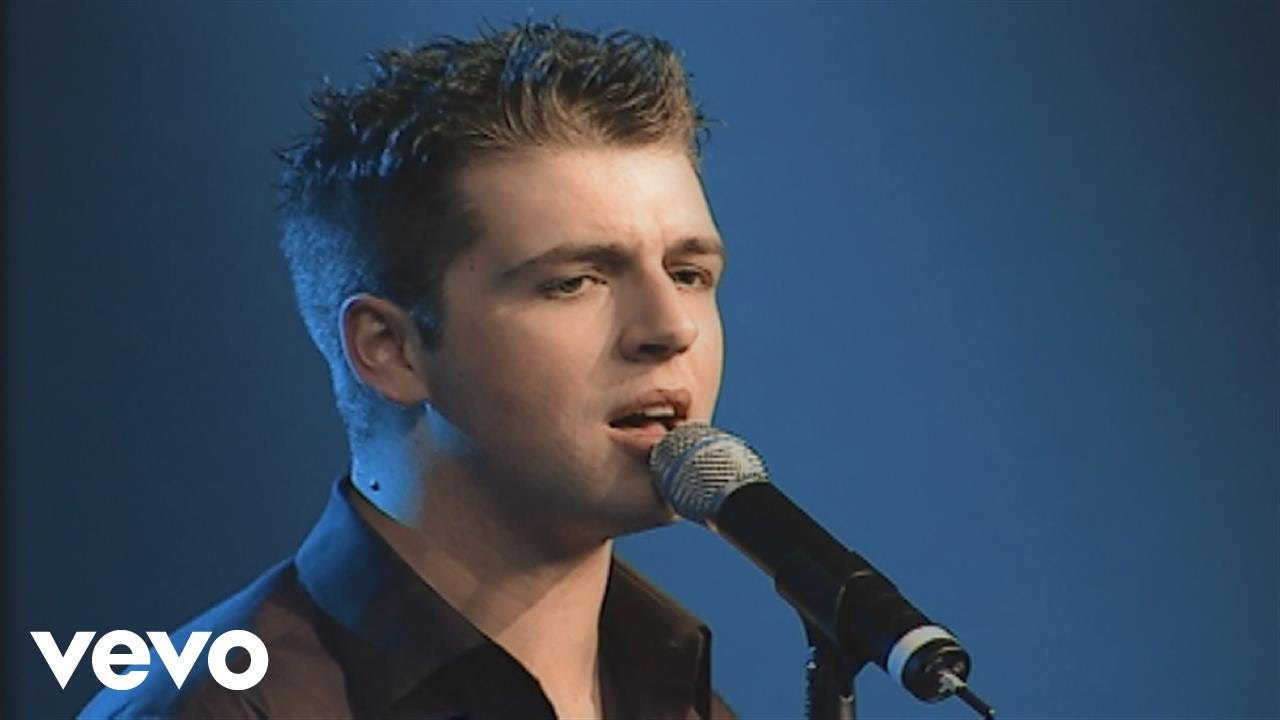 Westlife - Medley - What Makes A Man-Close-More Than Words (Coast to Coast)