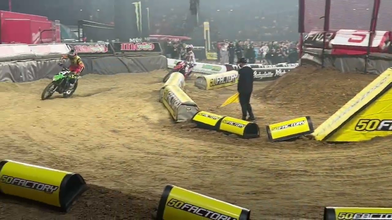 Supercross de Paris, Paris, la Défense Arena