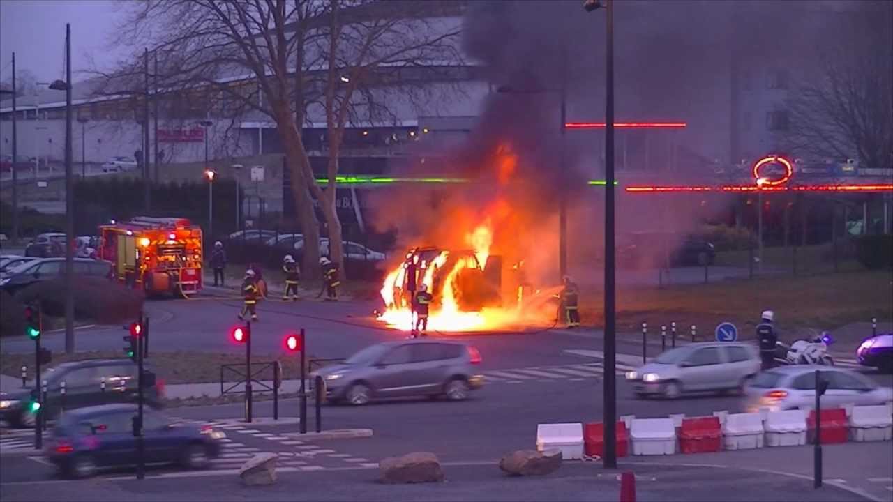 incendie d'un véhicule à Valenciennes