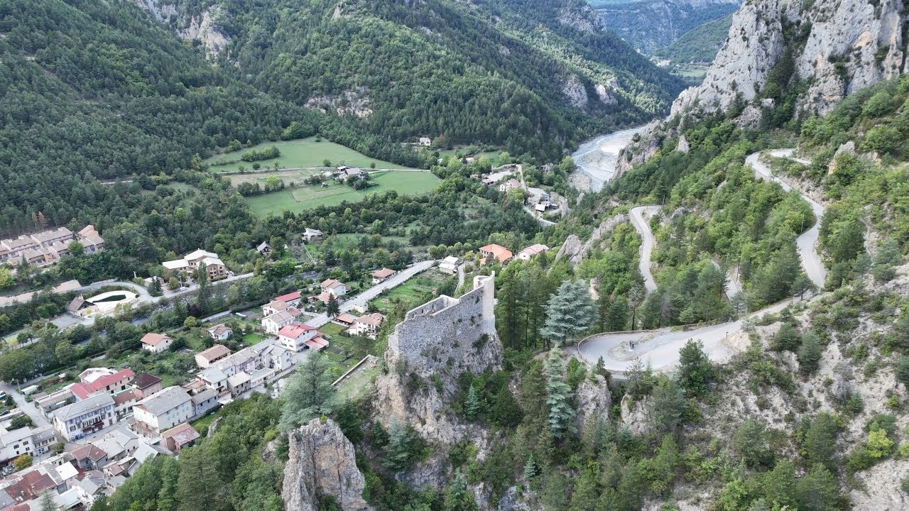Les vacances de Rh&ocirc;ne M&eacute;di&eacute;val 2024 - Guillaumes - Vall&eacute;e du Var - Alpes Maritimes