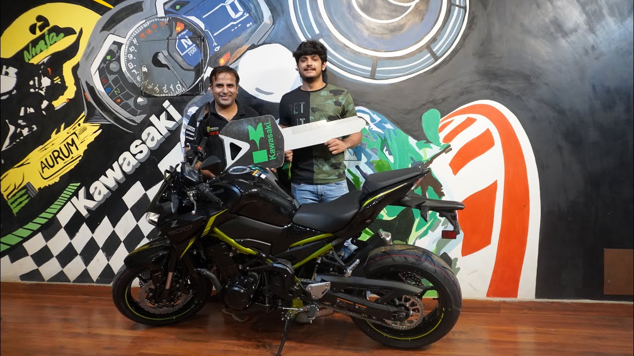 Taking Delivery of My First Superbike🏍 Kawasaki Z900 2022