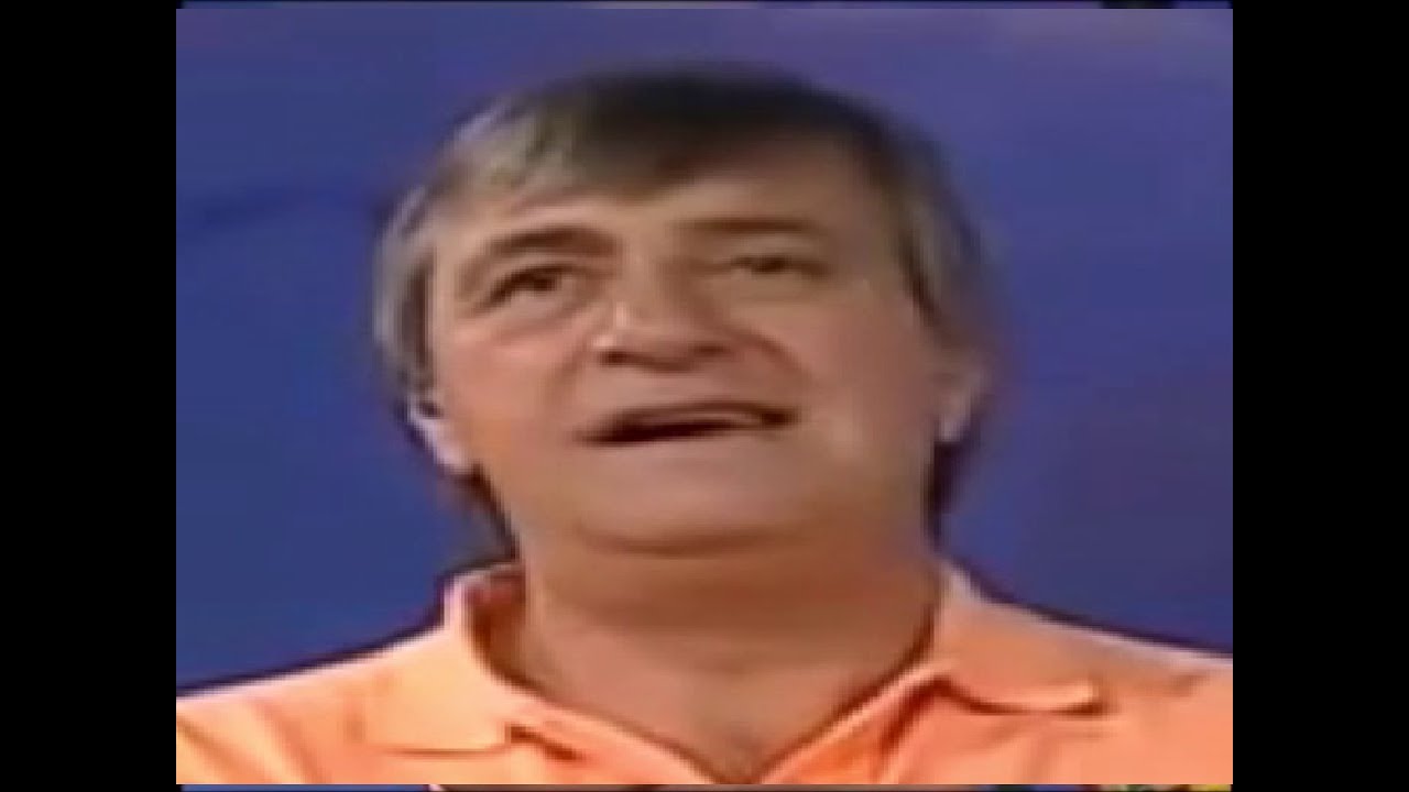 MCC Morande Con Compañia OUT OF CONTEXT