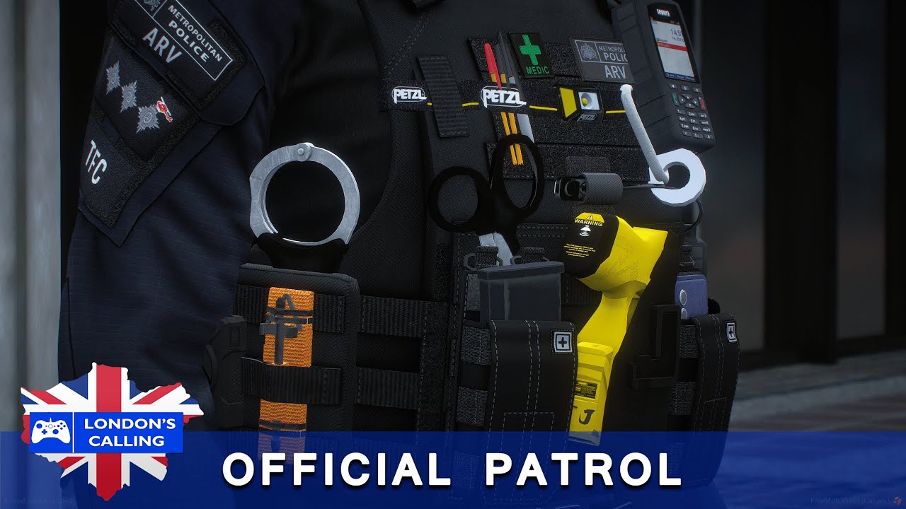 Male with a Revolver Enters RANDOM HOUSE! - London's Calling Community Patrol
