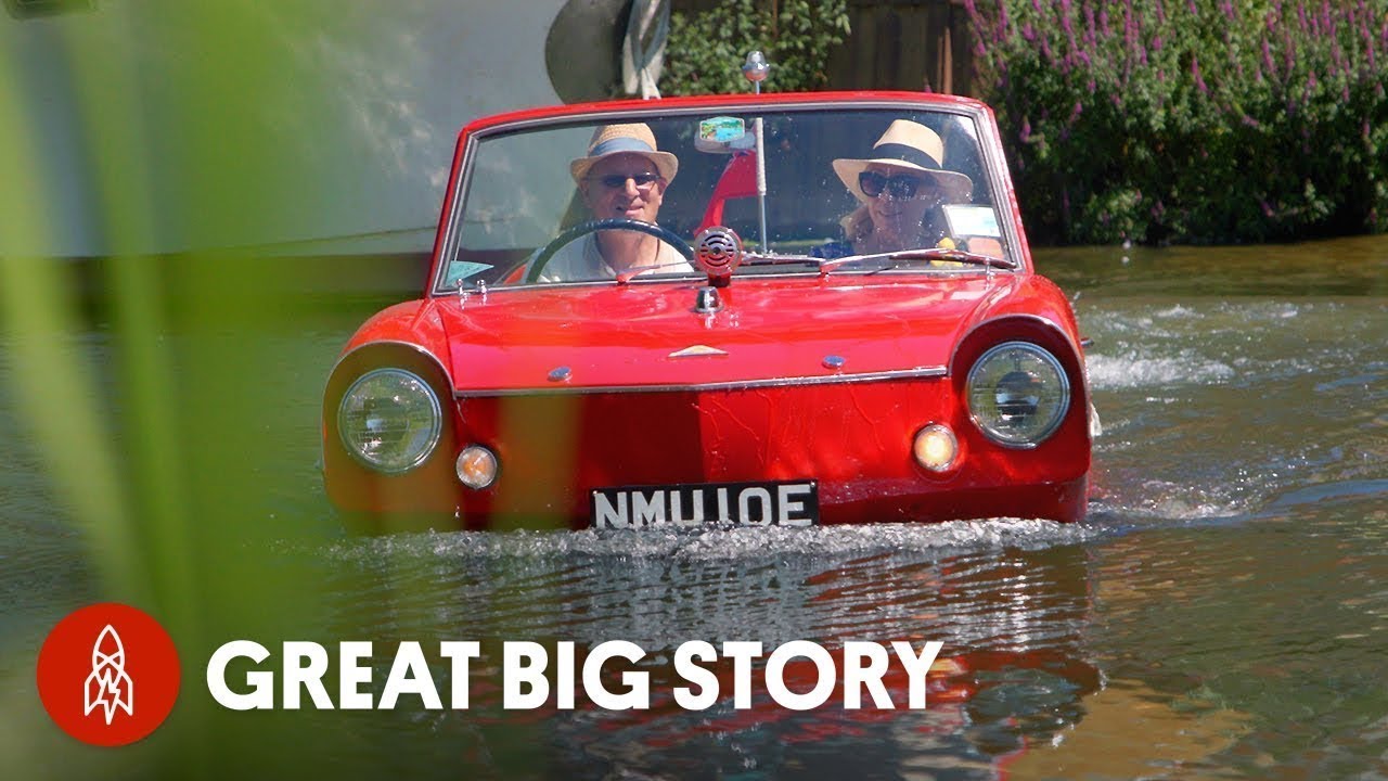 Meet the Amphicar: The Car That Swims