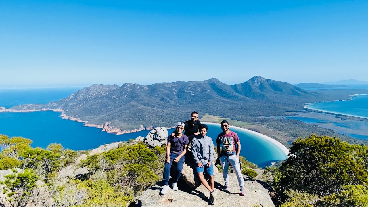 Extreme Hiking to Mount Amos, Wineglass Bay || Freycinet National Park || Tasmania || Coles bay