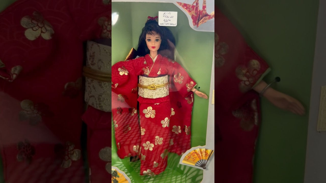 Meet happy new year Barbie!🧧#dollunboxing #barbie #barbiegirl #barbieunboxing #90s #barbiedoll