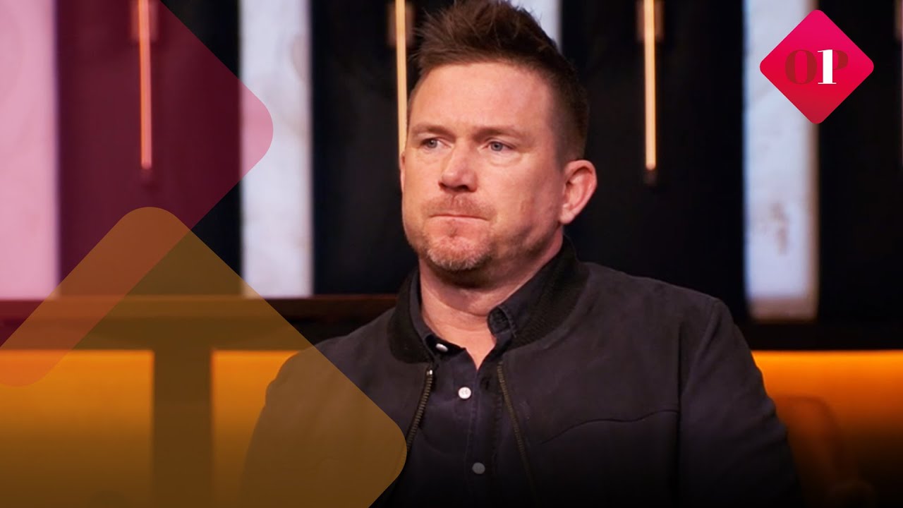 Johnny de Mol werd beschuldigd van mishandeling door zijn ex-verloofde | Op1