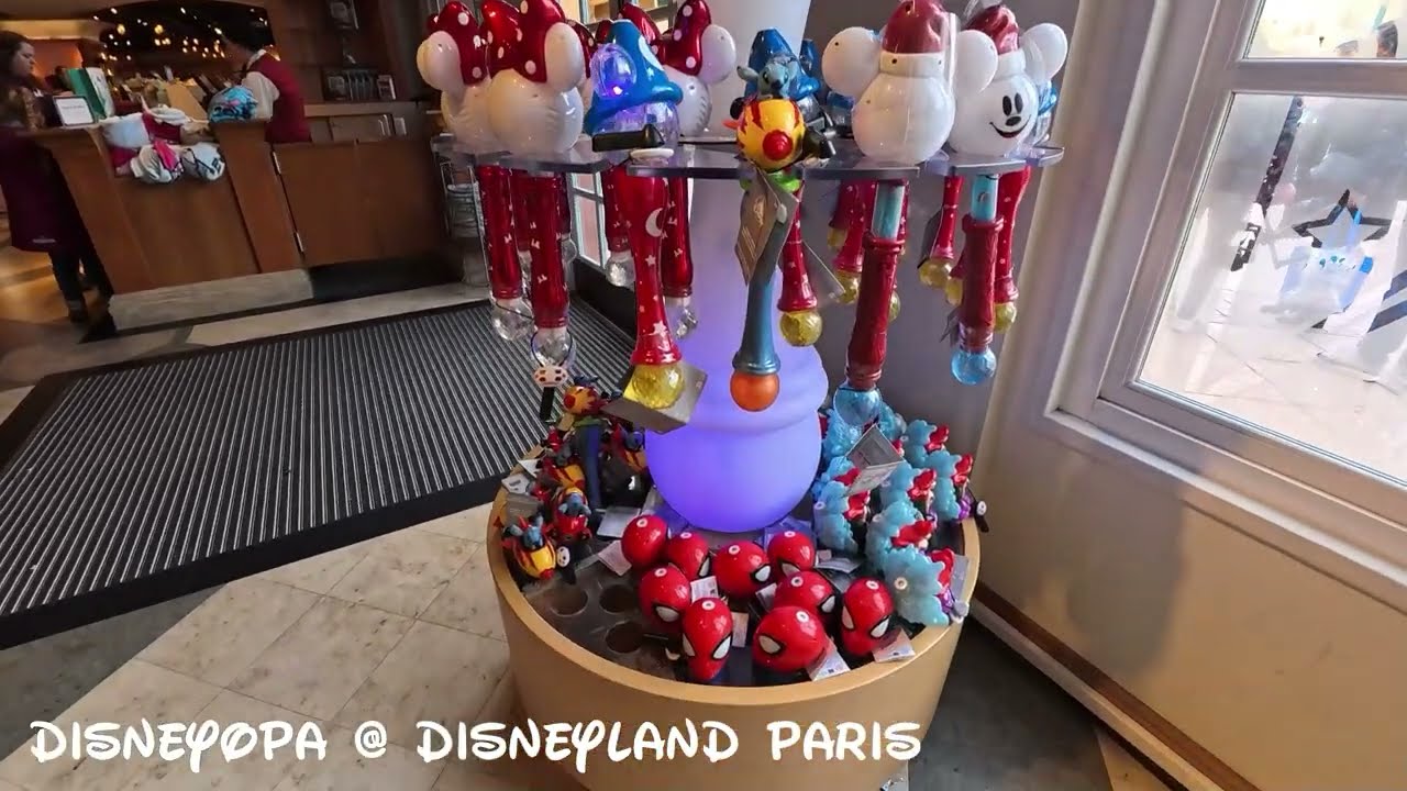 WALT DISNEY STUDIOS STORE 2/3 - SHOP WALK THROUGH - Disneyland Paris - DisneyOpa