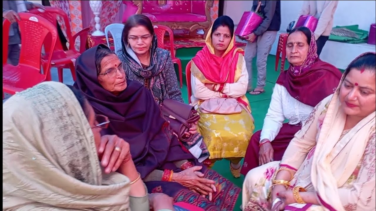 जेठ वैशाखे सब फूल खिलदे | #हिमाचलीविवाहगीत #हिमाचलीलोकगीत #हिमाचलीरीतिरिवाज