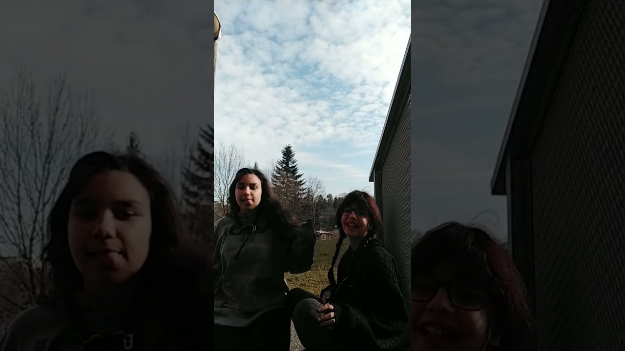 lidi na nás koukaji nonic hahahahha