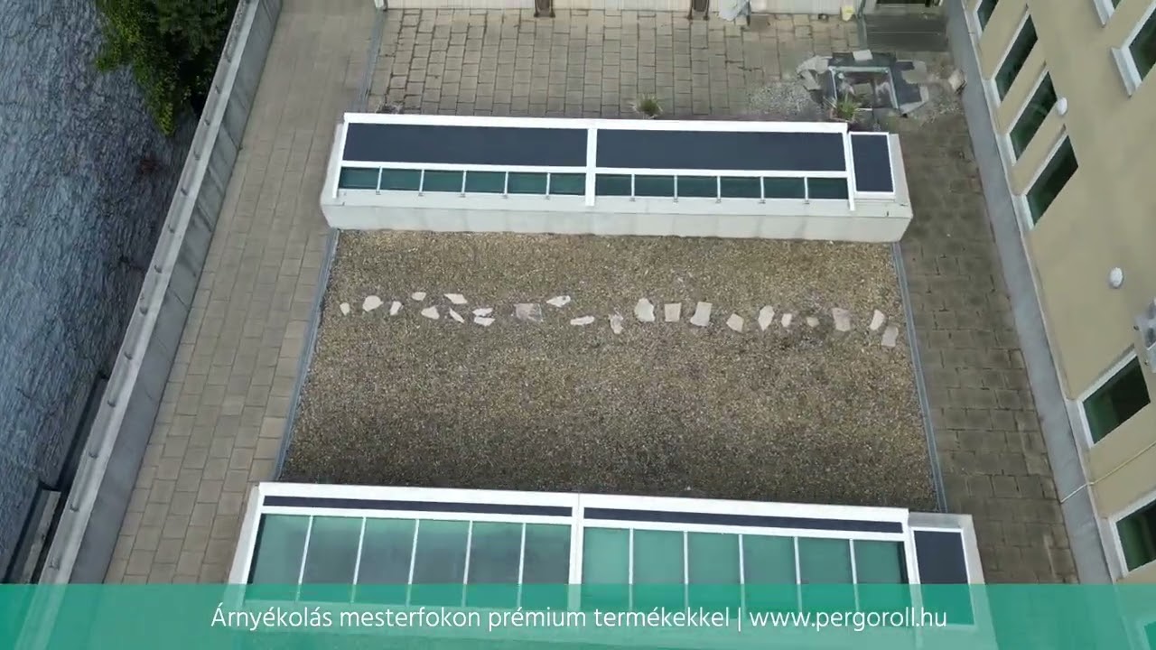 Veranda árnyékolók by Pergoroll Kft.