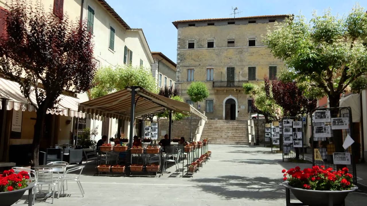 TOSCANA - ASCIANO Borgo Bello - Full HD