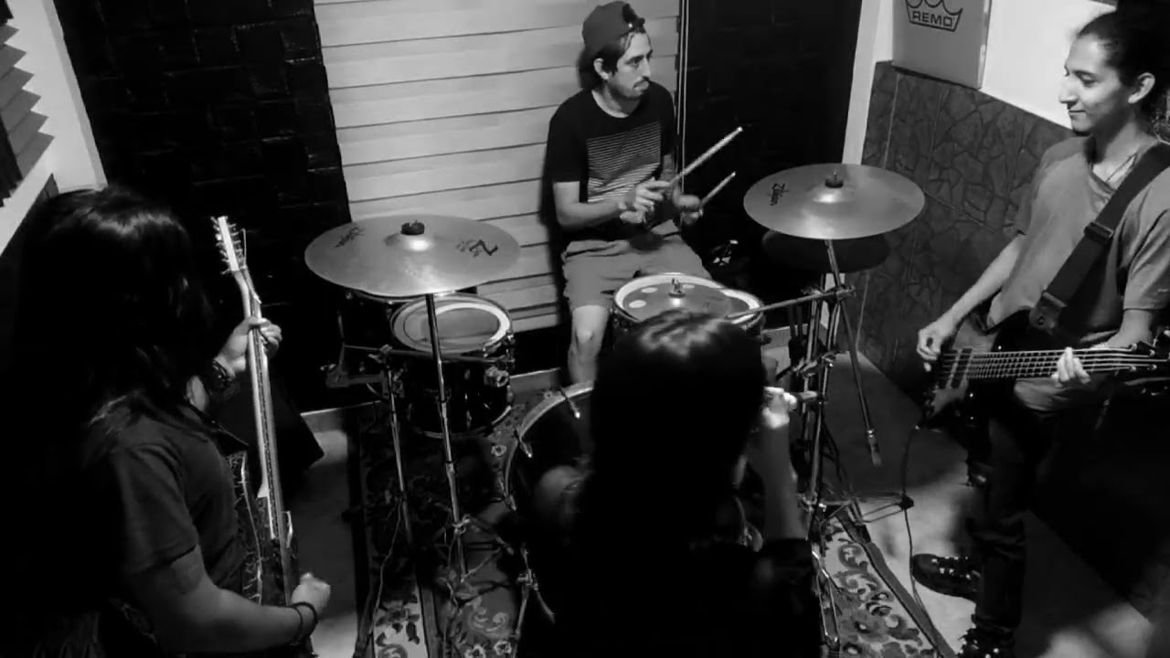 Incendialo todo- Descomunal/Mamá vudú (Quency Crow cover)