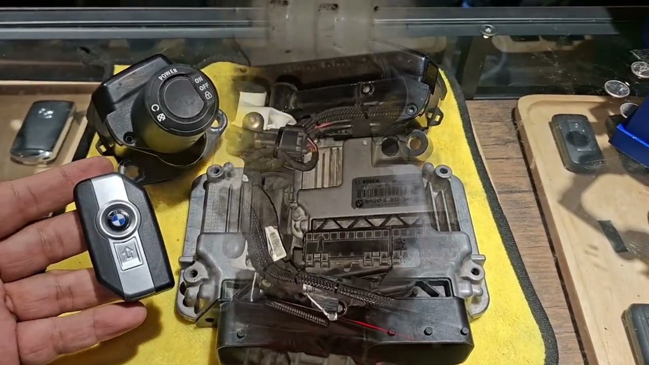 BMW R1200 ระบบกุญแจล่ม เปลี่ยนเบ้าใหม่  จับคู่กล่อง ECU & IMMO/EWS 