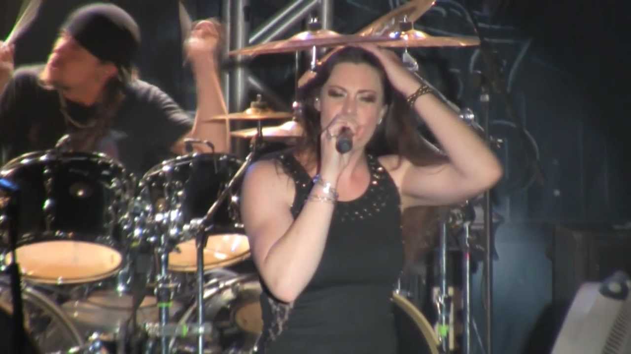 Nightwish Live In Costa Rica - Crimson Tide / Storytime