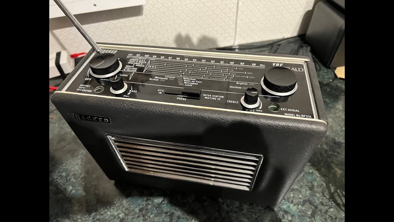 Hacker VHF Herald RP37A
