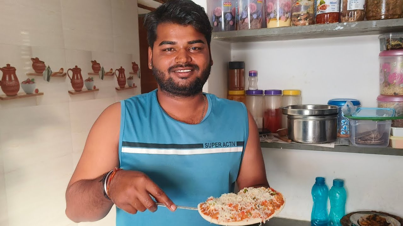 Aaj Mere Husband Pizza Banaa Rahe Hai #pizza #🤤