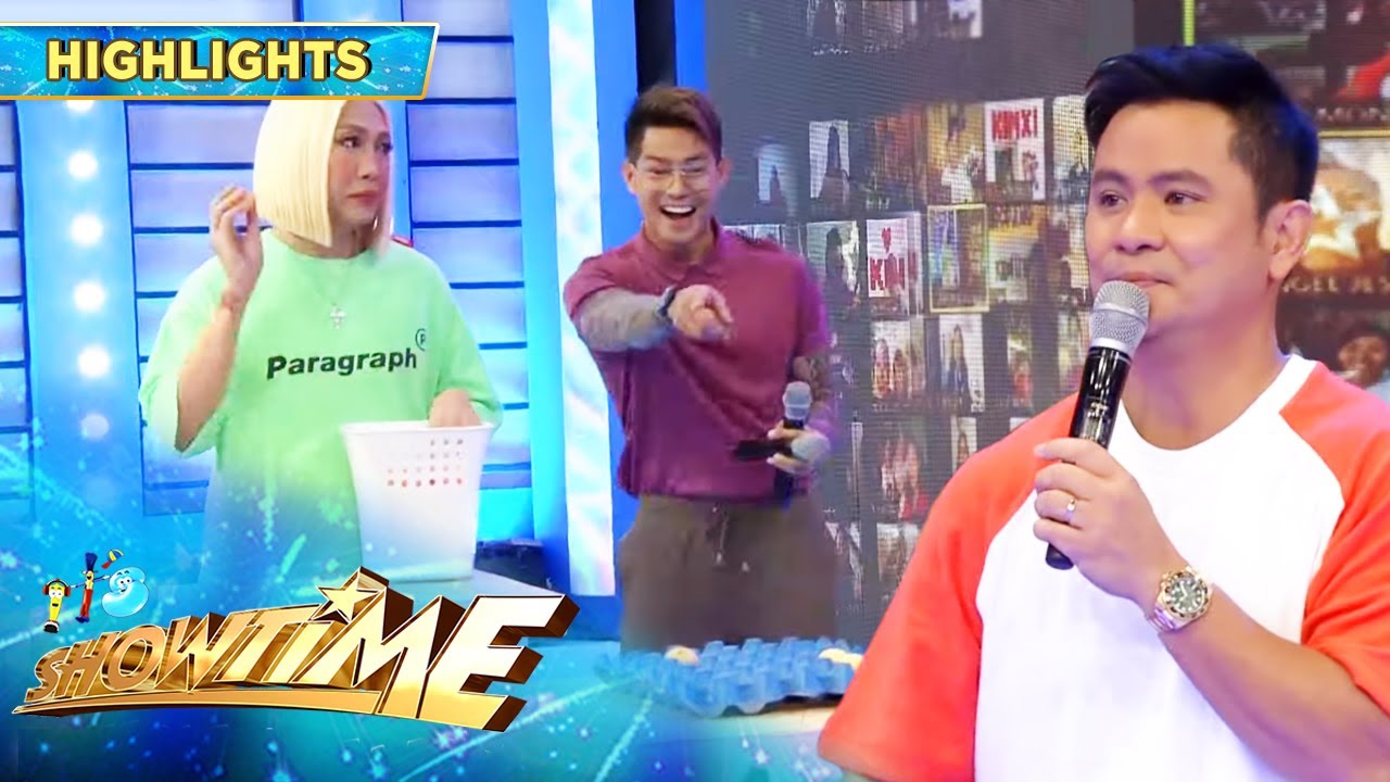 Vice jokingly glares at Ogie while doing their game in 'Palarong Pang-Madla' | It's Showtime