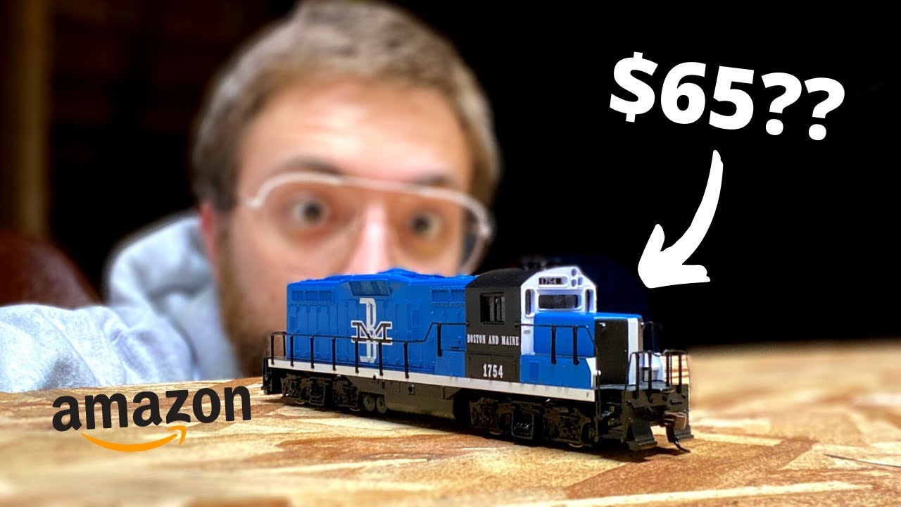 I bought one of the CHEAPEST model trains on Amazon!? (Walthers Trainline EMD GP9)