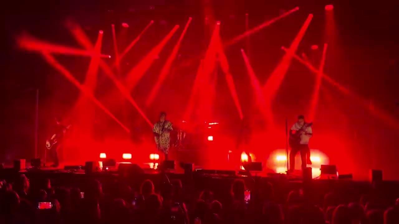 ”Håll om mig”  Stiftelsen live i Varberg sista spelningen