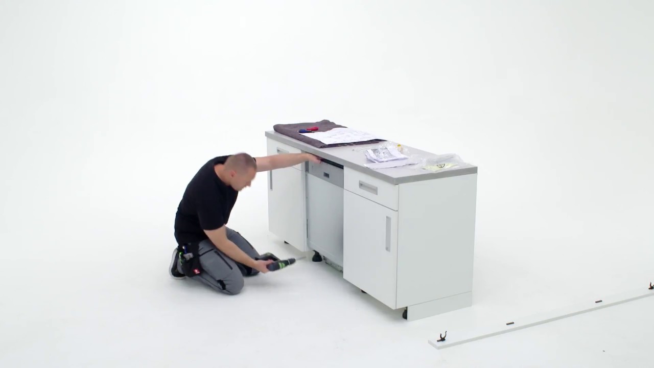 How to install your AEG 60 cm Dishwasher with Sliding Hinge