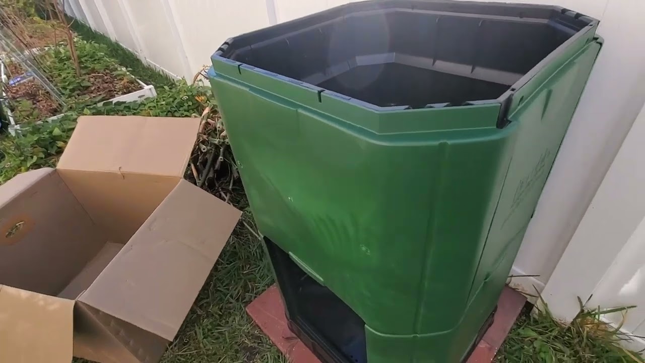 Putting together a compost bin