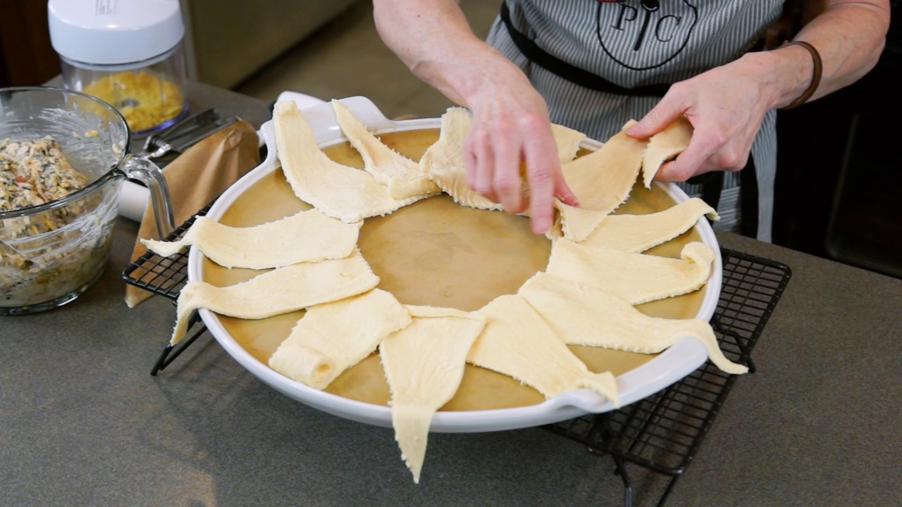 Chicken Enchilada Ring - Easy Weeknight Meal