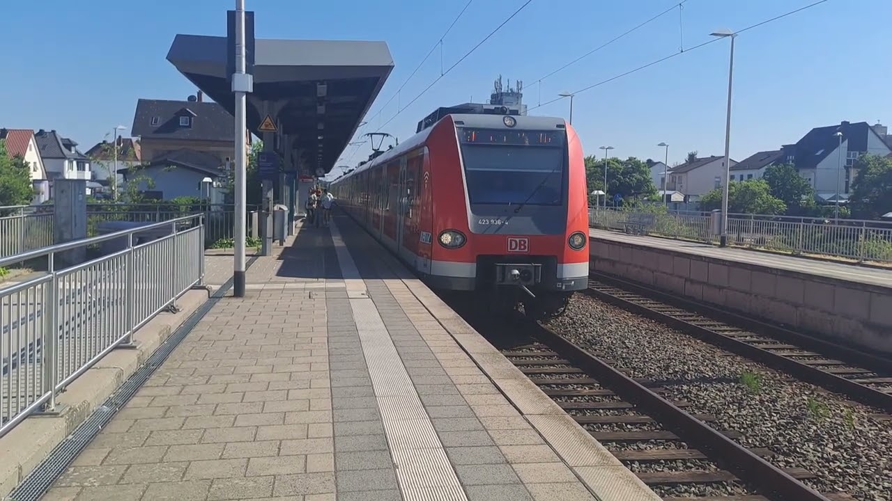 ET 423 auf der S1
