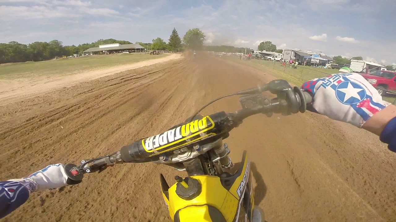 1994 YZ125 VS 2001 CR250