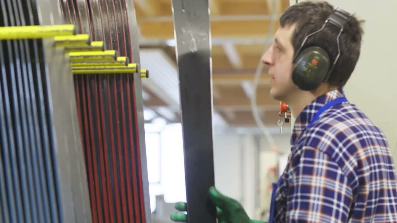 skitrab Lightproskis 2025