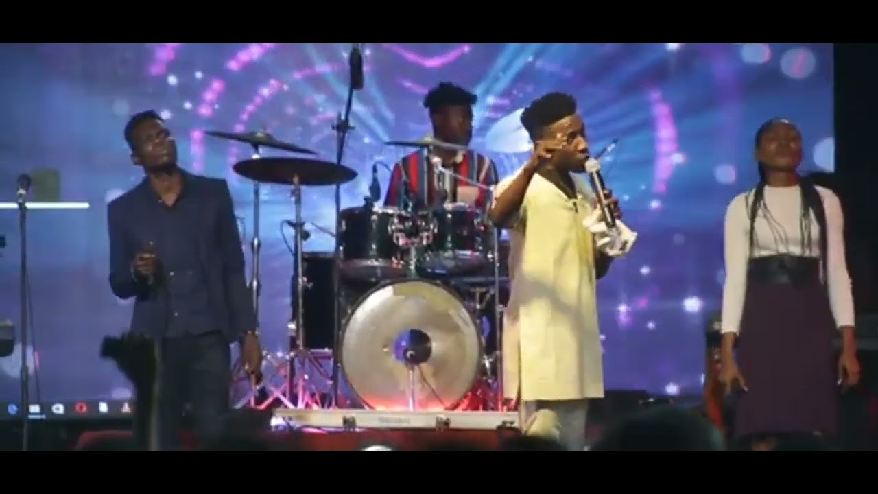 PETERSON OKOPI LEADS THOUSANDS OF SOULS WITH APOSTLE JOSHUA SELMAN@ABANPREDEASETV WITH CHIOMA .J.