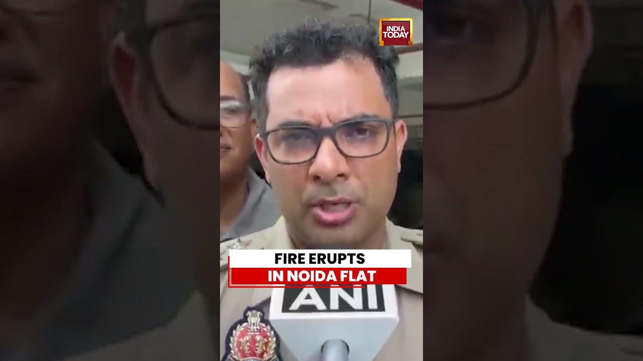 Fire Breaks Out At Noida Housing Society Flat, Blaze Contained; No Injuries Reported #shorts