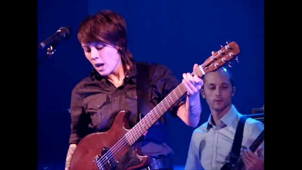 2/19 Tegan and Sara - Better Than Last Night Banter + WWAG @ Orpheum Theater,Los Angeles,CA 10/26/09