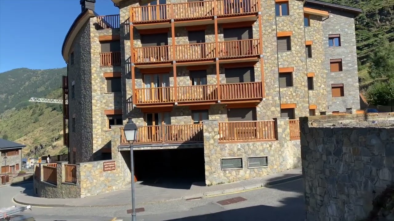 🇦🇩 Conoce la urbanización Solà del Tarter en Canillo, con vistas a GrandValira. Andorra 4K