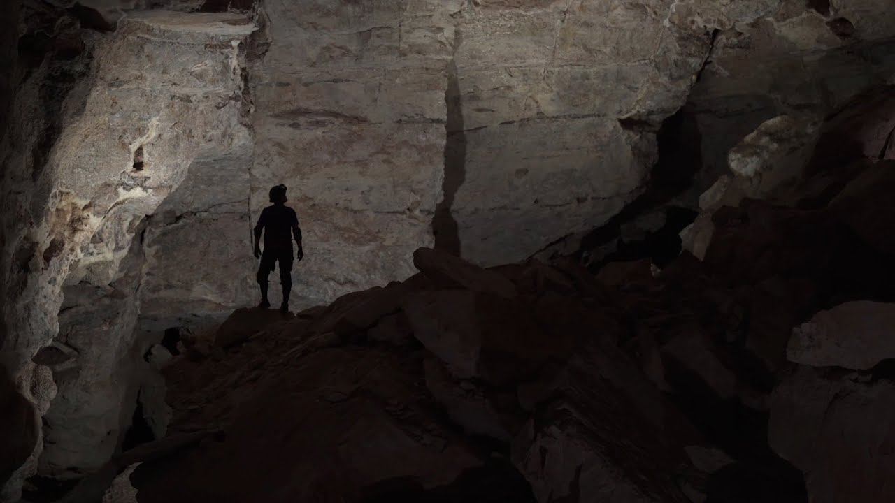 Discovery in the Darkness: Jewel Cave National Monument