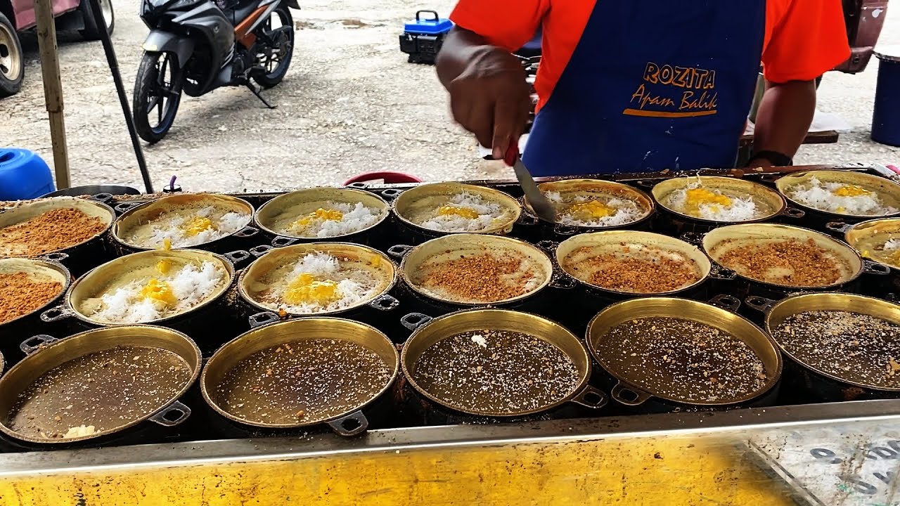Johor's CHEAPEST 50 Sen Apam Balik | Pisang Goreng | Malaysia Street Food | Johor Bahru | 马来西亚街头食品
