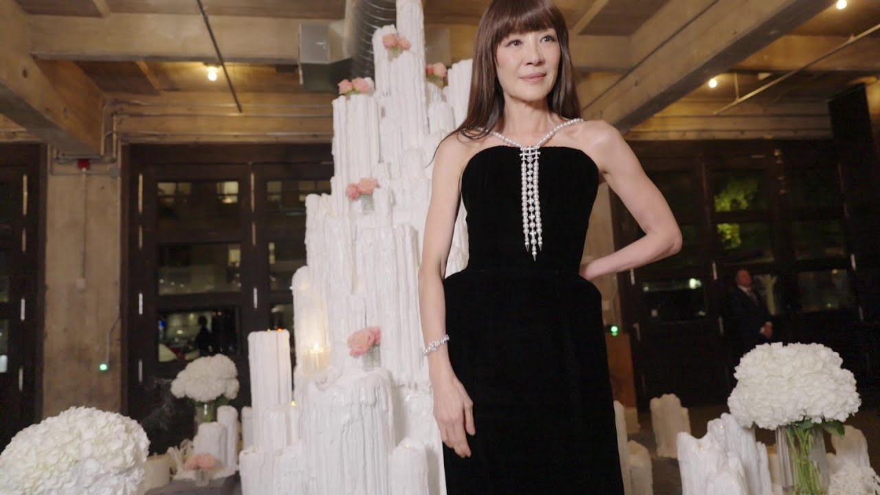 Join Michelle Yeoh as she experiences the rebellion of MIKIMOTO | MIKIMOTO