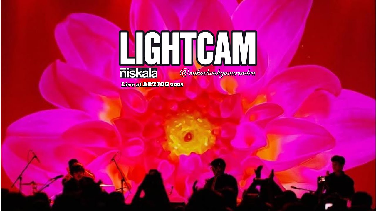LIGHTCAM NISKALA Live at SimakSiar x ARTJOG 2025 by mikaelwahyunarendra