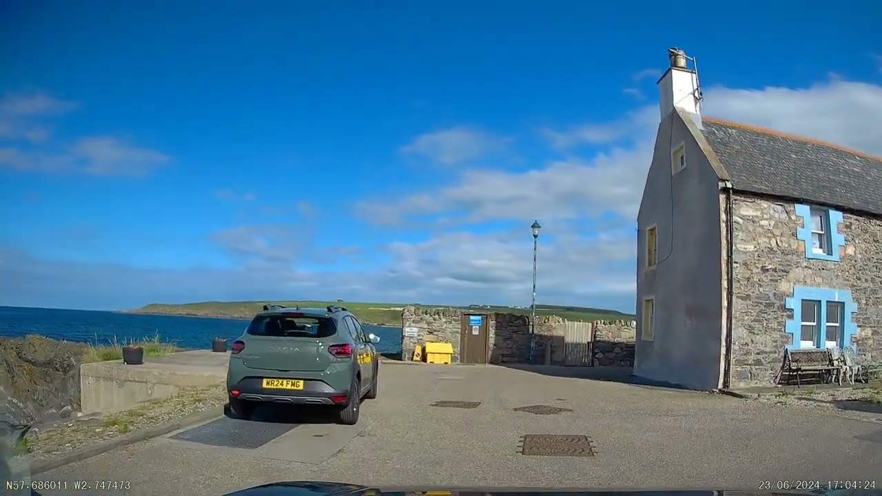 Scotland by Road - Banffshire - Cullen to Portsoy via Sandend