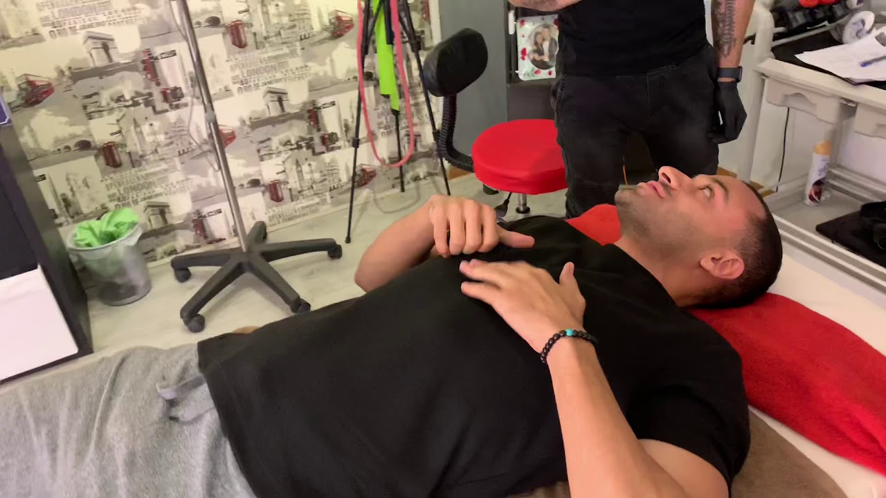 جلسة سمّكرة بالشاكوش 🔥/ سمّكري البني آدمين 💀 والشاكوش 🔨 💀| chiropractic adjustment compilation