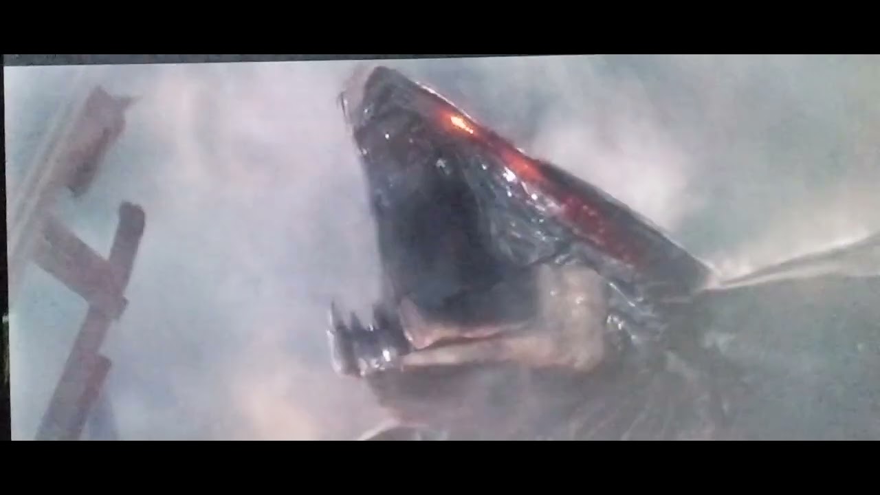 Godzilla (2014) - Female MUTO laying eggs