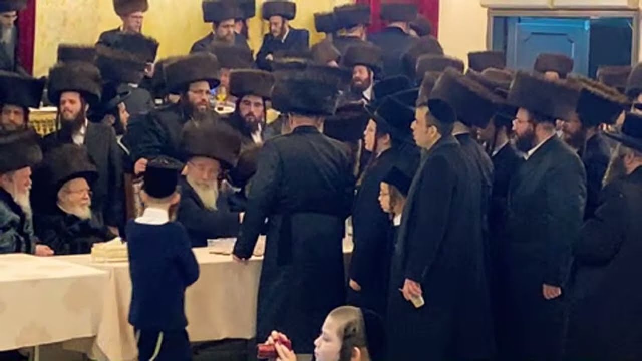 מצווה טאנץ • שמחת בית ספינקא - קרעטשניף - מתיבתא - ערלוי, י