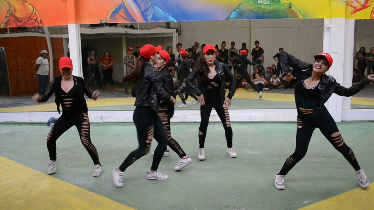 Workshop Chin Overload Skankaz - Presentación UnikeGyals