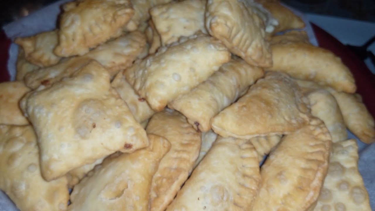 فطائر بعجينة السمبوسك 😋👍🏻