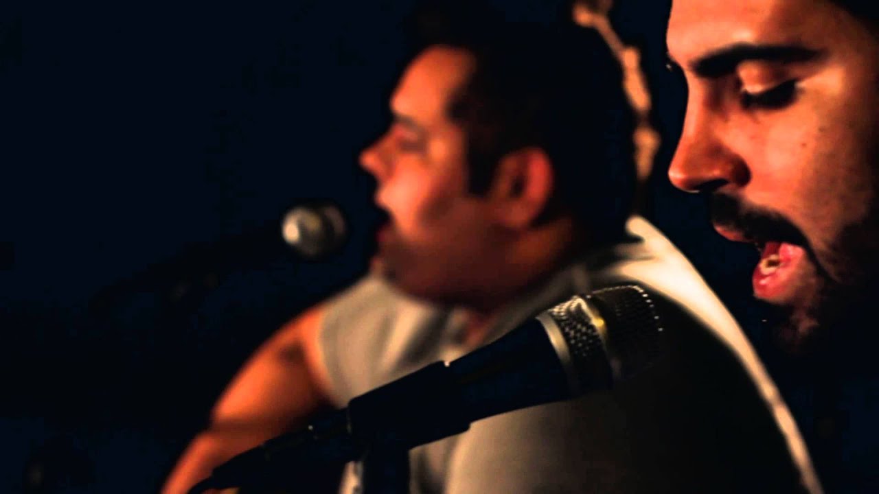 Kings of Leon_Use somebody - Kleo Dibah e Rafael_Se eu me entregar (Lu e Robertinho)