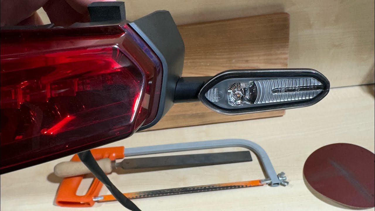 Yamaha Tenere 700 kurzes Heck original LED Blinker mit Hp Corse Auspuff / Exhaust