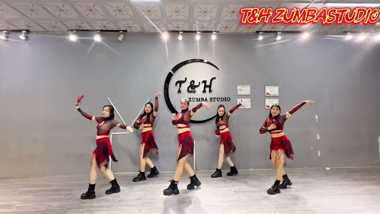 Yến Vô Hiết -Zumba 🧠 @KalyanZumbaDance 