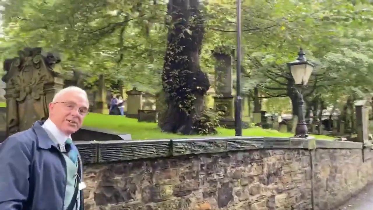 Award Winning ‘Joe and Mike’s Virtual Tours of Scotland’ : St Cuthbert’s, Edinburgh to Lothian Road.