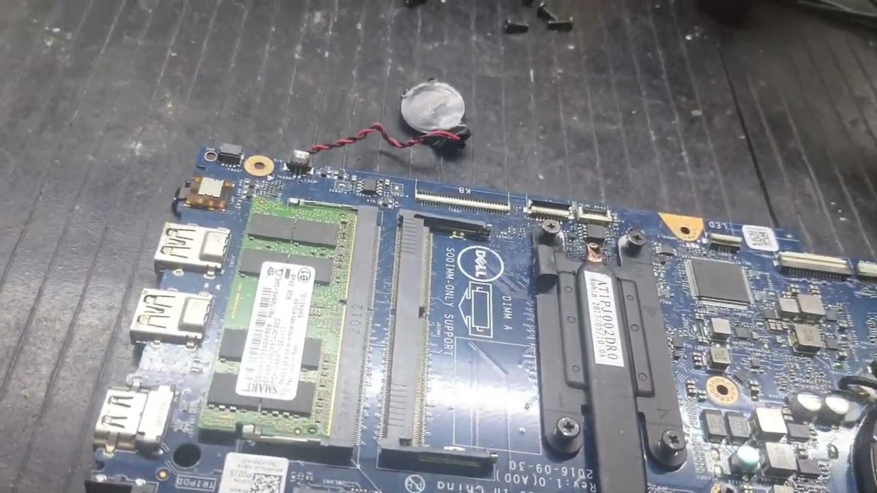 NOTEBOOK DELL 15-5567 LIGA NÃO DA VIDEO E DESLIGA UM DEFEITO MUITO INTERESSANTE FORA DO PADRÃO.